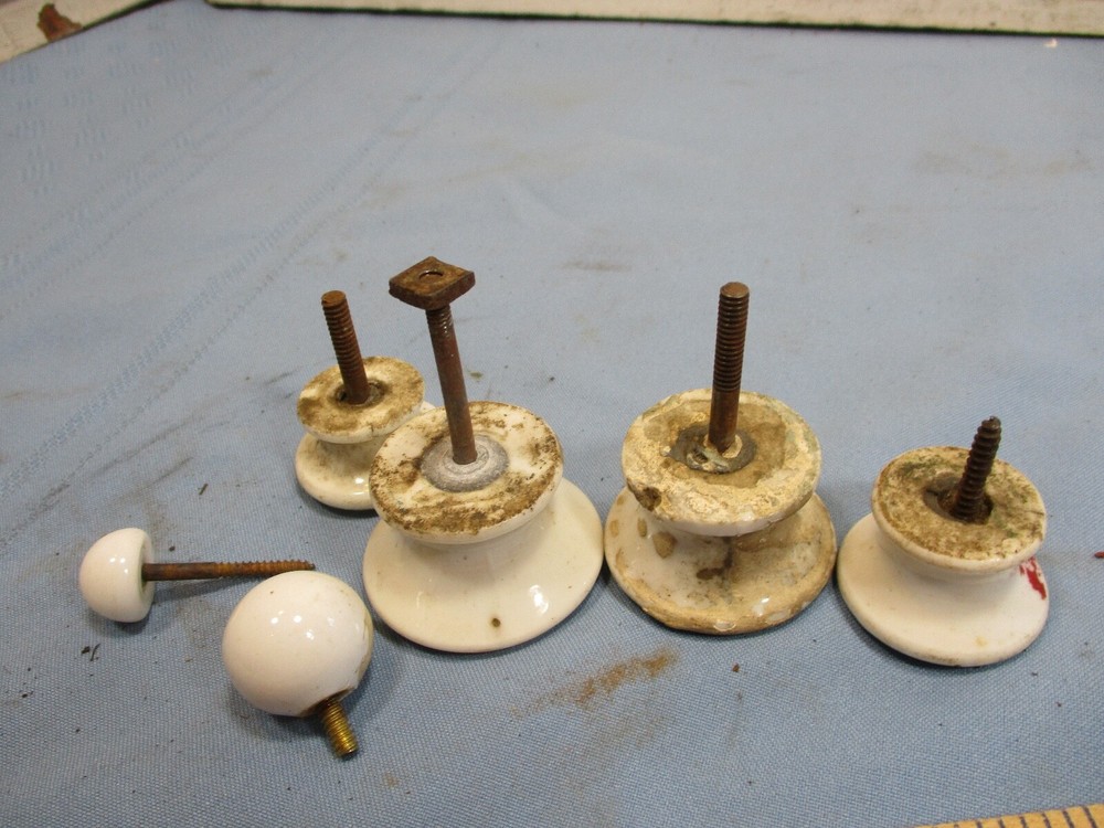 23 Porcelain Knobs / Pulls - Antique & Vintage - Nice, Worn, Used Condition