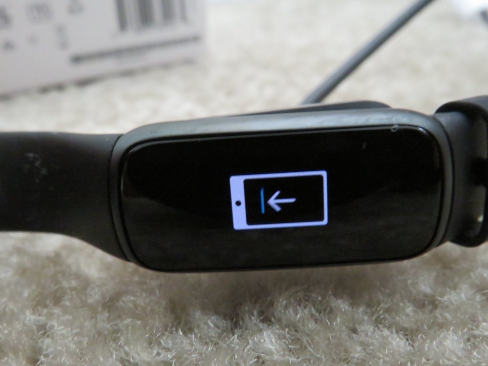 Fit Bit Luxe Smart Tracker