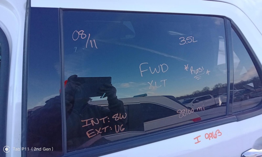 EXPLORER 2012 Info-GPS-TV Screen 764980