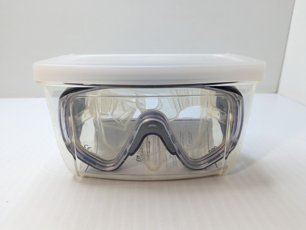 Tusa Visualator Tempered Goggles Scuba Diving Dive Adjustable Strap With Case