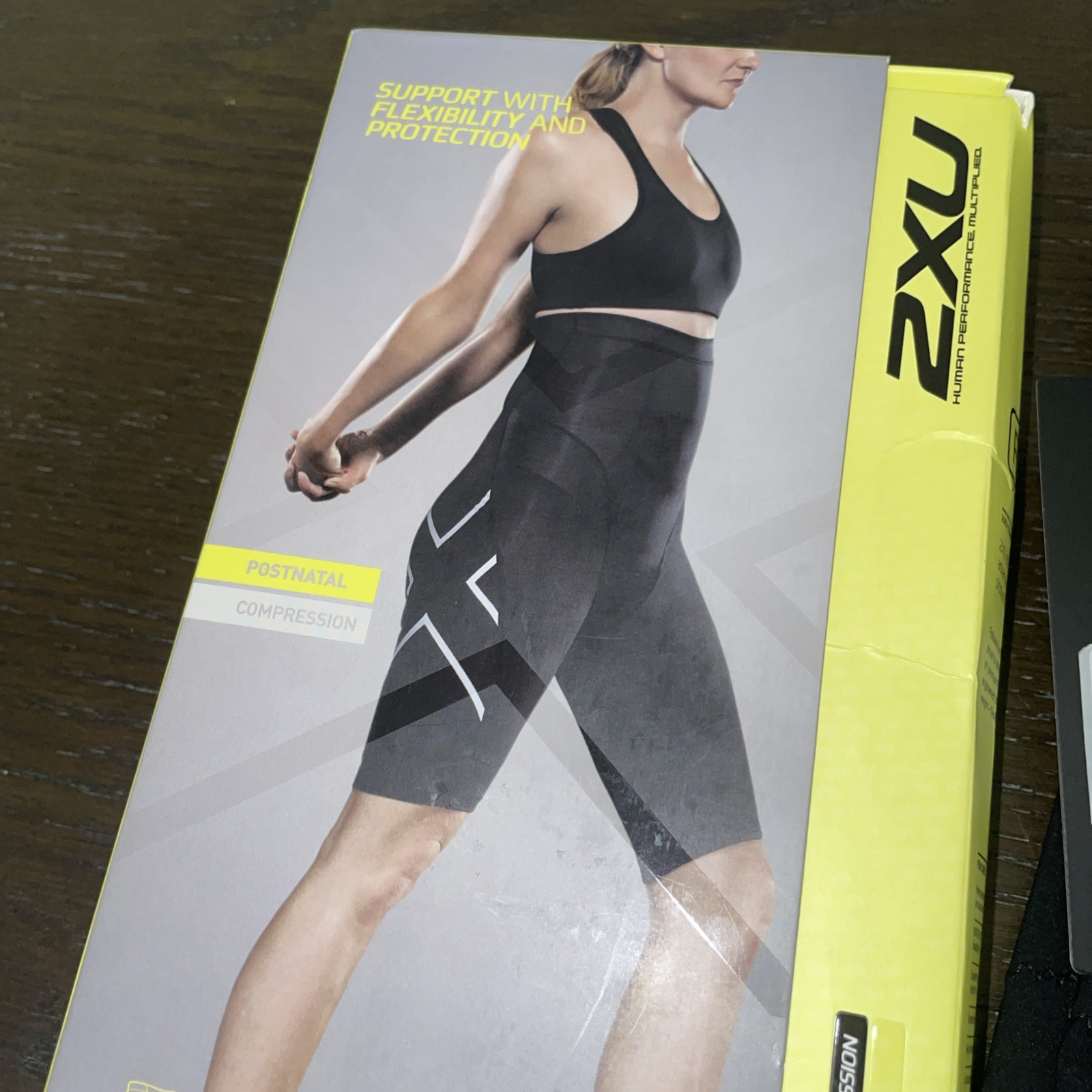 NWT 2XU Post-Natal Sport Compression Shorts (Black/Silver) X-Small WA3600b