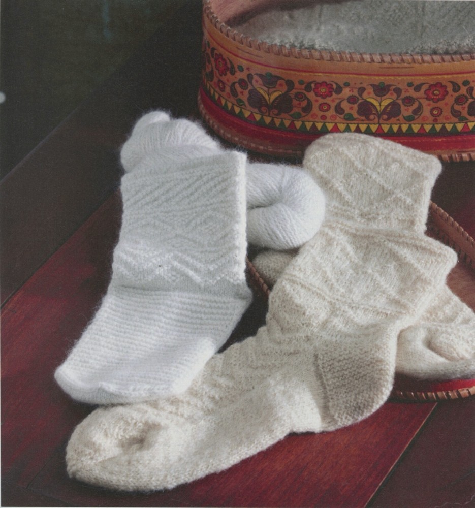 Interweave Knitting Traditions Fall 2012 - 32 Classic Projects