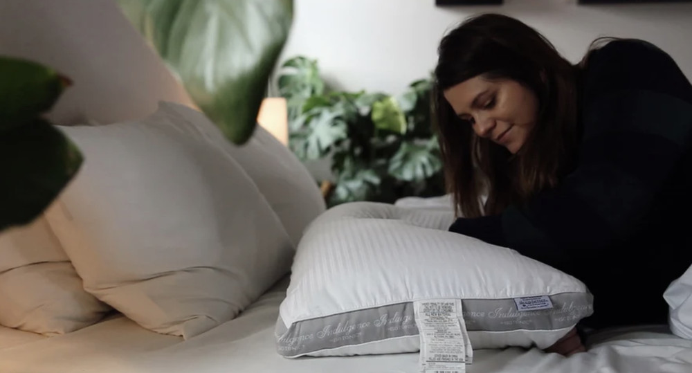 Indulgence by Isotonic Synthetic Down Side Sleeper Pillow