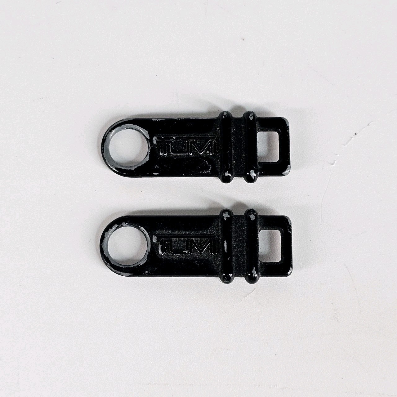 Tumi X2 Replacement Sliders Zipper Heads Pulls Tabs Black Original Manufacturer