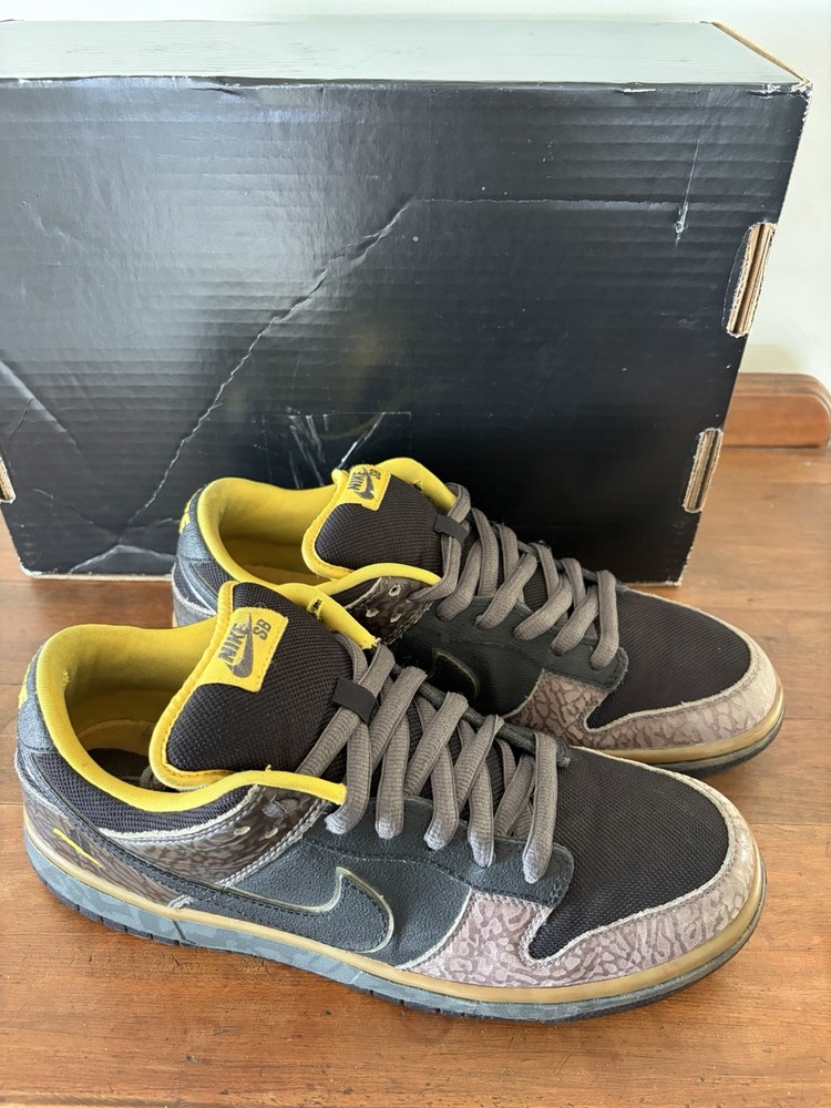 Nike SB Dunk Low Yellow Curb Size 10