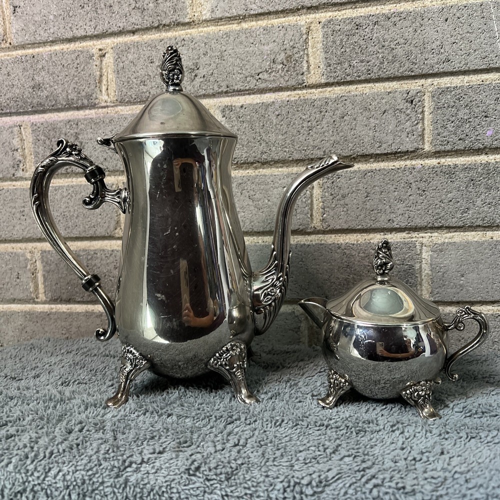 Oneida Silver Plate 2 Piece Teapot + Creamer