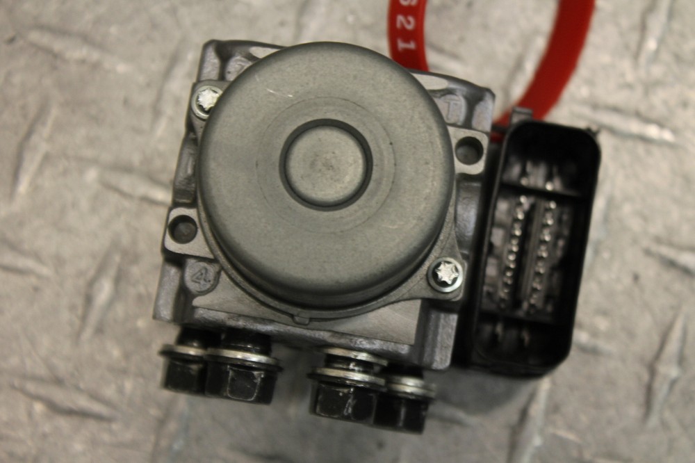 2018 KAWASAKI NINJA 400 EX400 ABS PUMP UNIT MODULE