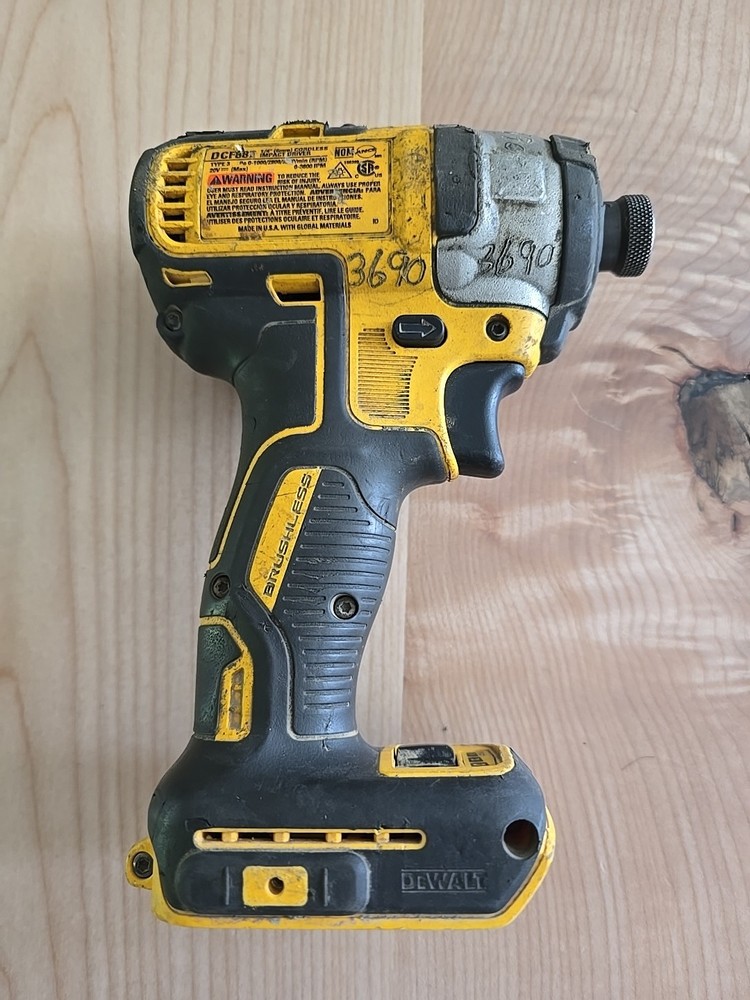 DEWALT DCF887 20V Impact Driver - Black/Yellow (Tool Only)