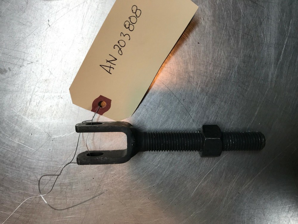 AN203808 GENUINE John Deere YOKE