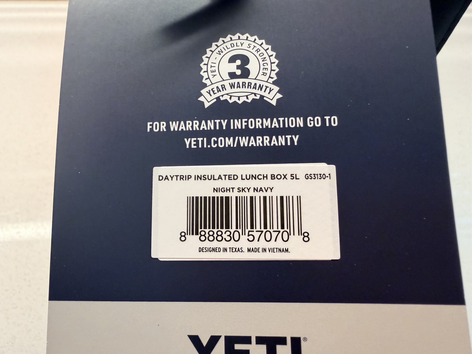 YETI x Oracle Red Bull Racing Daytrip Insulated Lunch Box 5L - RARE & SOLD OUT🔥