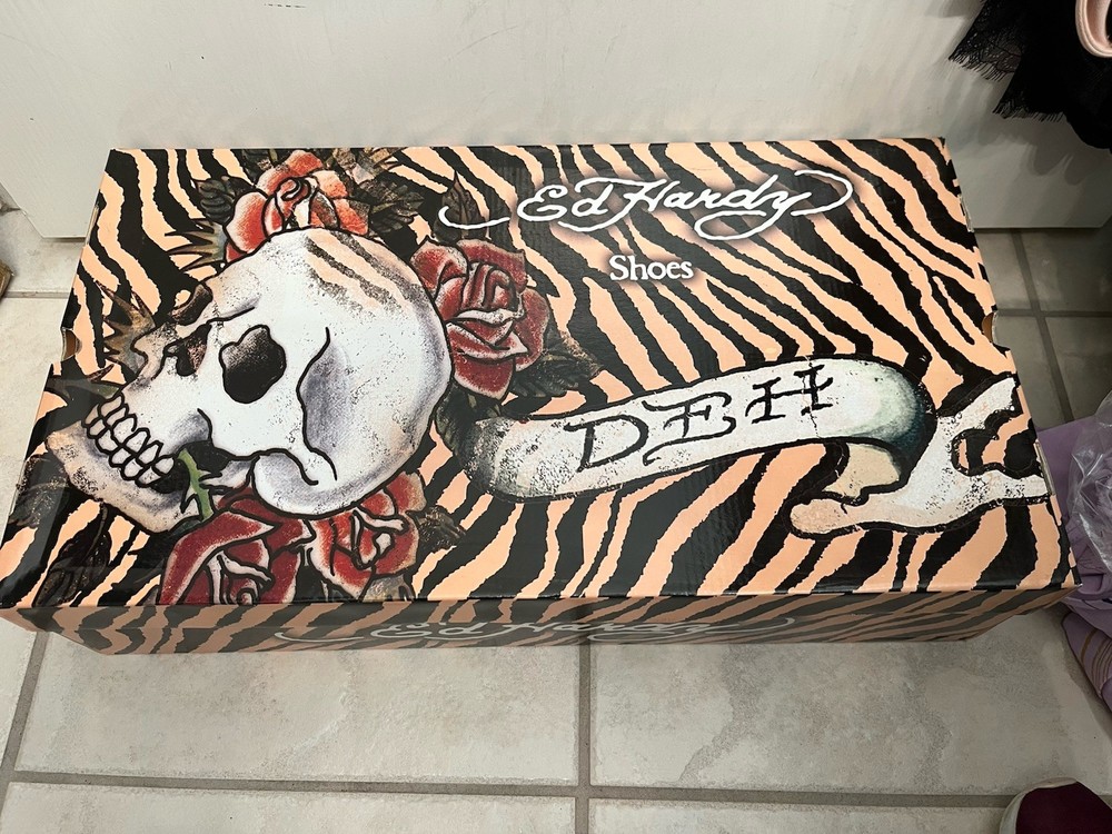 ED HARDY LOGO SKULL,ROSE,ZEBRA DISIGN RECTANGLE LONG BOOTS BOX, DISPLAY,STORAGE