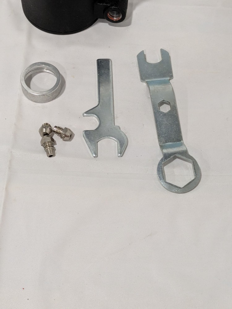PRO-SOURCE Air Rivet Tool: 0.551" Stroke Length MISSING SAFETY CAP PROSG-0200