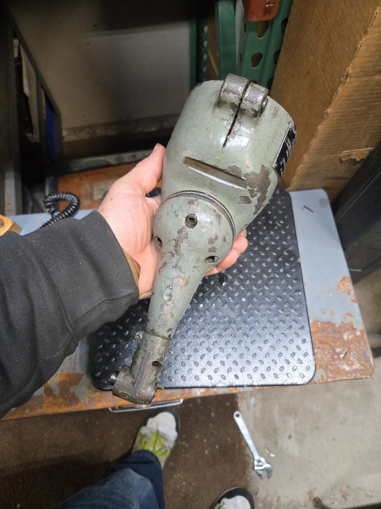 Bridgeport Quill Master Multi & Right Angle Attachment Mill Head Milling Machine