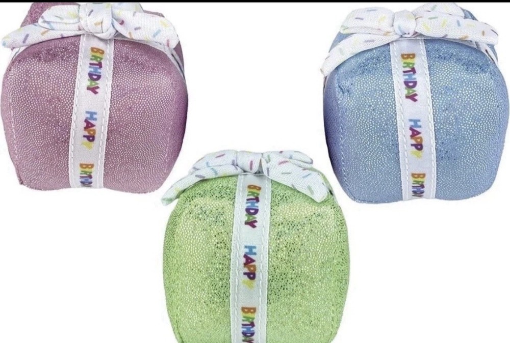 MultiPet Birthday Present for Cats Assorted Colors - 2.5"
