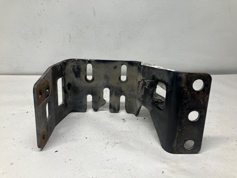 Volvo VNL Left/Driver Bumper Bracket - Used
