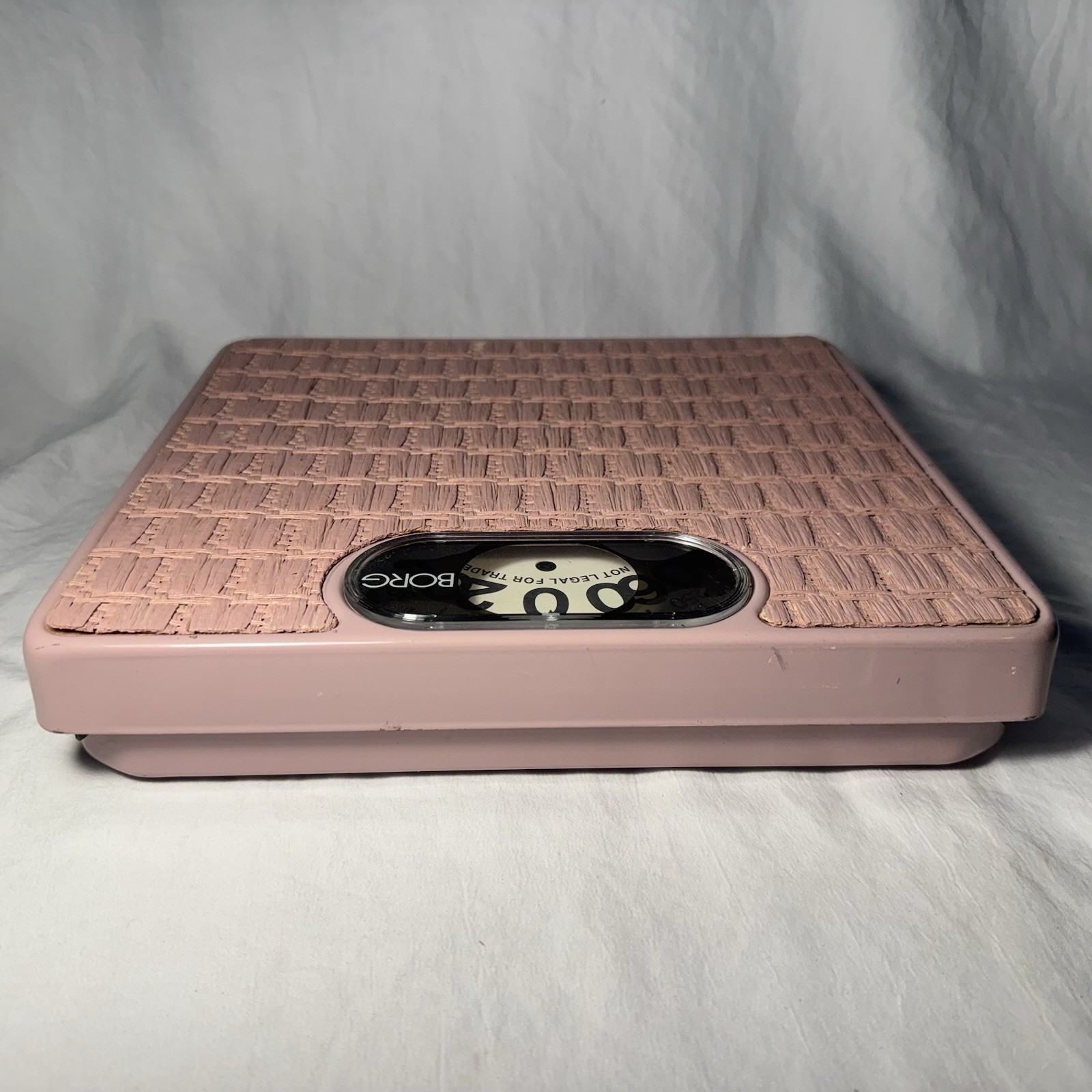 Vintage BORG Bathroom Scale Pink Lilac Woven Working