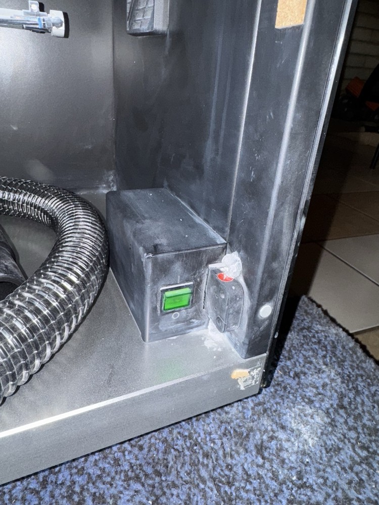 ZIRKONZAHN MILLING UNIT M5 & CPU (NO DONGLES/READ/WORKING)
