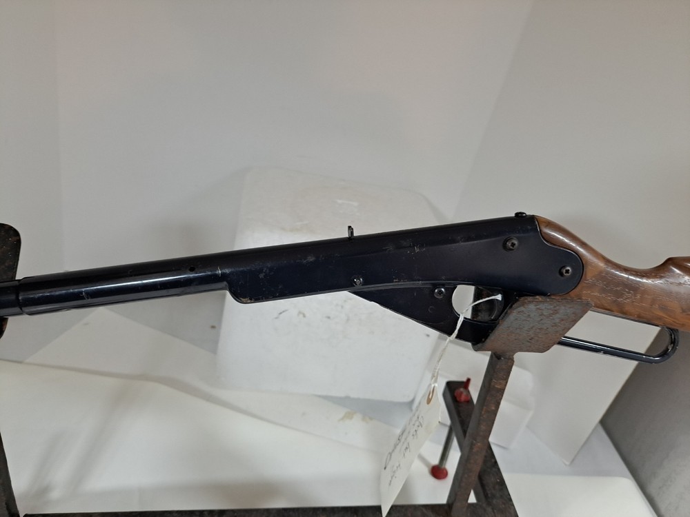 DAISY MODEL 1105 BB GUN ROGERS AR,