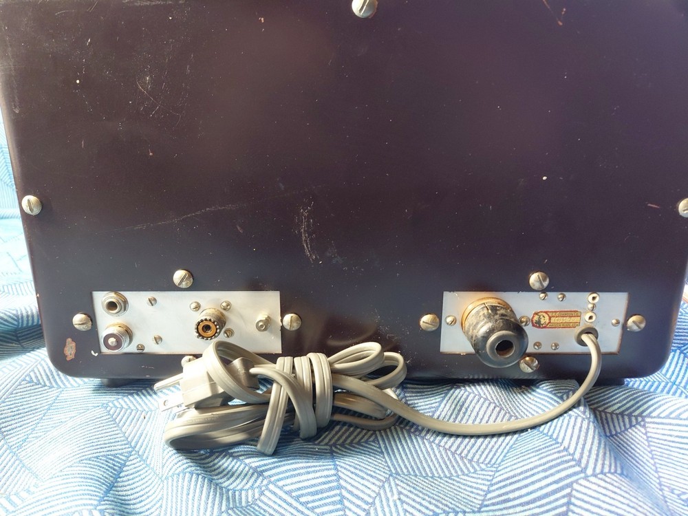 Johnson Viking Ranger Tube Transmitter Powers On Tubes Light Meter Works