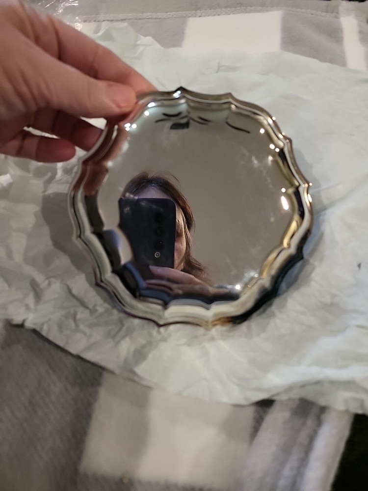 ONEIDA STAINLESS BON BON & MINT DISH USED