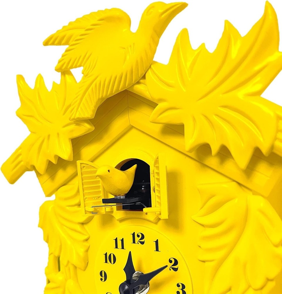 Stylish Cuckoo Clock with Mechanical Movement & Adjustable Volume - Indoor Decor