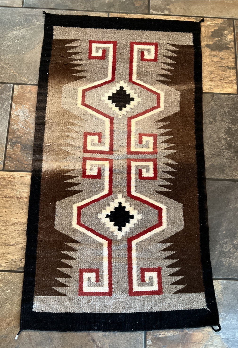 VINTAGE NATIVE AMERICAN NAVAJO WOOL RUG / HANDWOVEN 30" x 58"