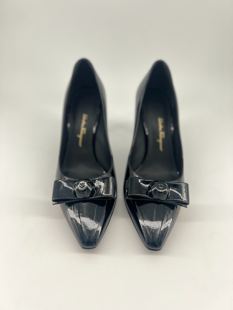 Ferragamo Katrin Vara Bowl Pump