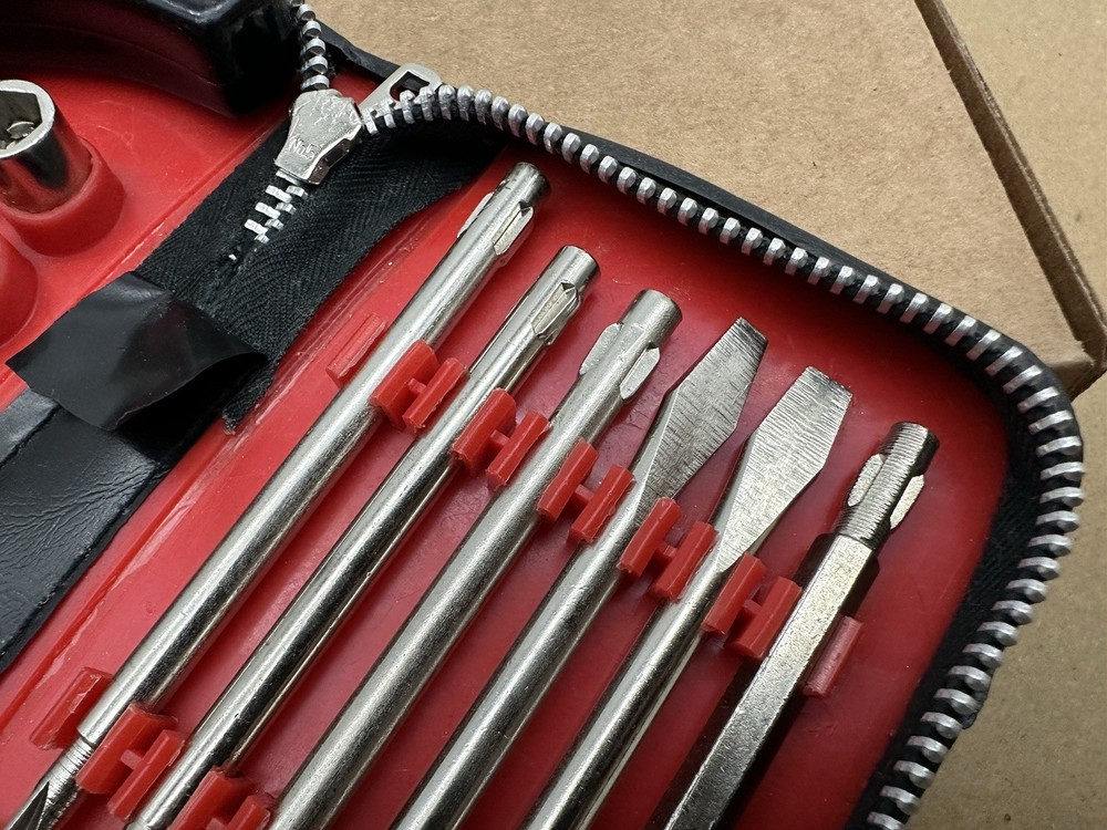 Vintage PC World Tool Kit - Computer Nut Driver Screwdriver Socket Set