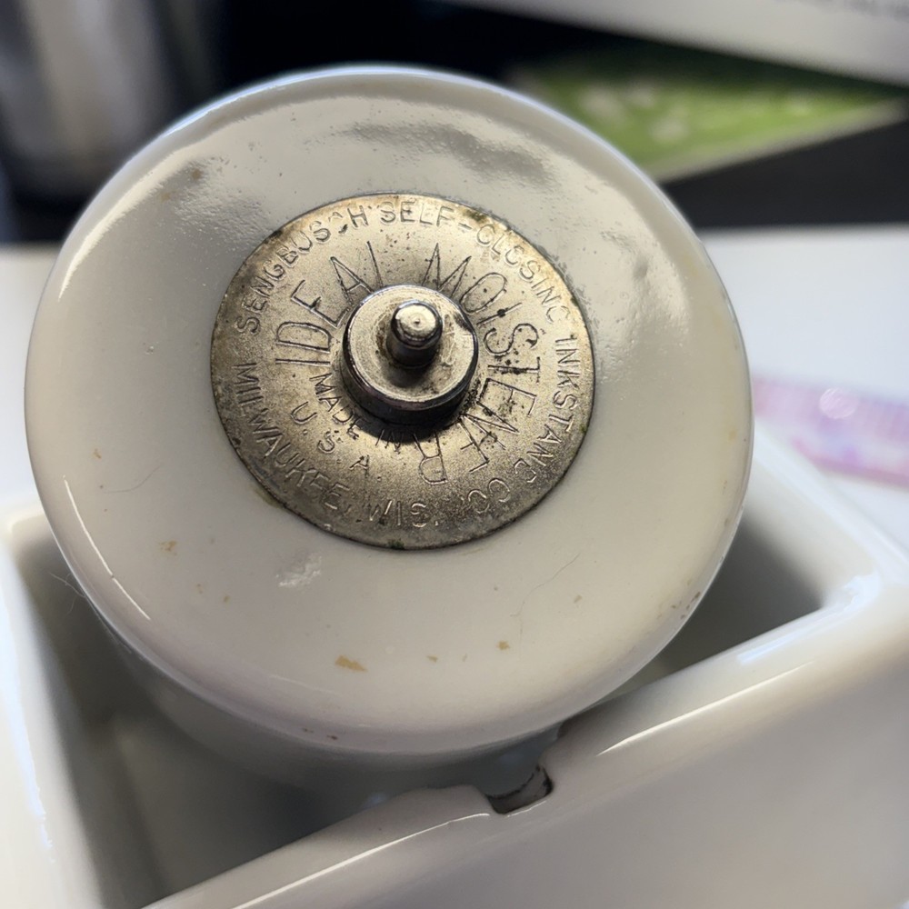 Vintage Sengbusch Milwaukee Ceramic Roller Office Desk Accessory
