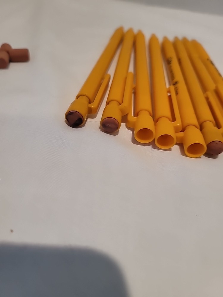 Scripto Refillable Pencil #2 Mechanical Pencils 0.7mm 8 Pencils 4 Erraser Box