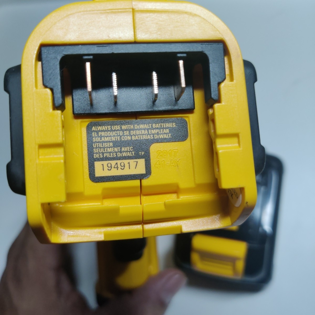 DeWalt DCT414S1 12V MAX Lithium-Ion Cordless Infrared Thermometer w/ Battery