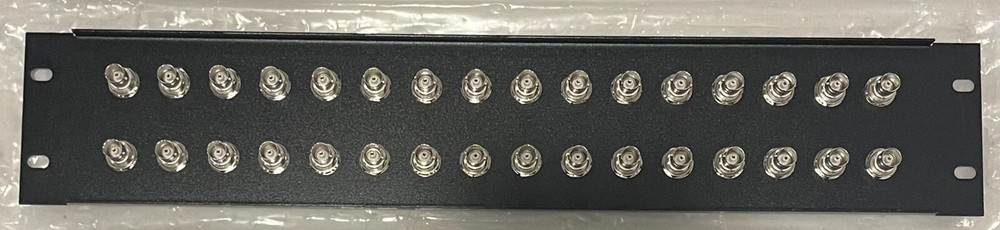 32 BNC Rackmount Panel