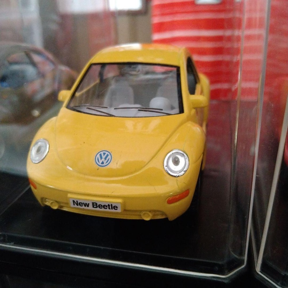 New Beetle set of four