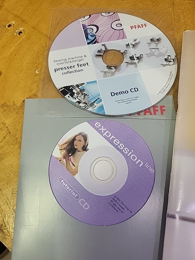 Pfaff Quilt Expression 4.0 Sewing Machine With IDT- Working , Clean+ Extras.