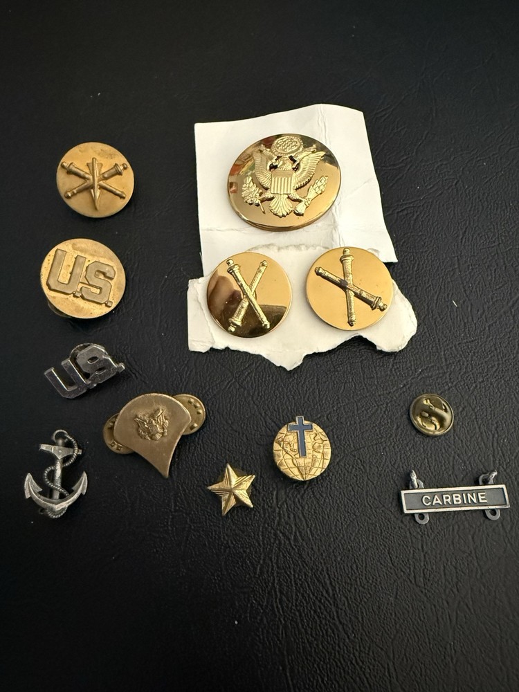MILITARY PINS