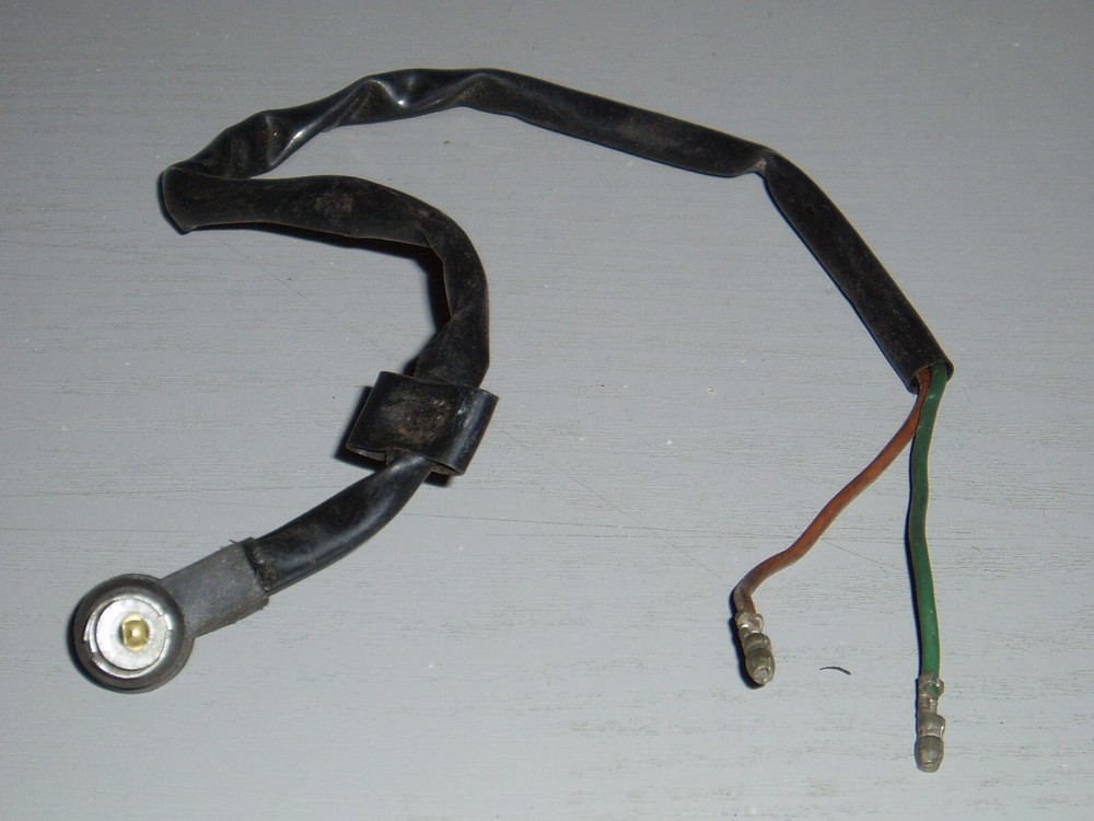 HONDA SPEEDO/TACH BULB SOCKET ASSEMBLY