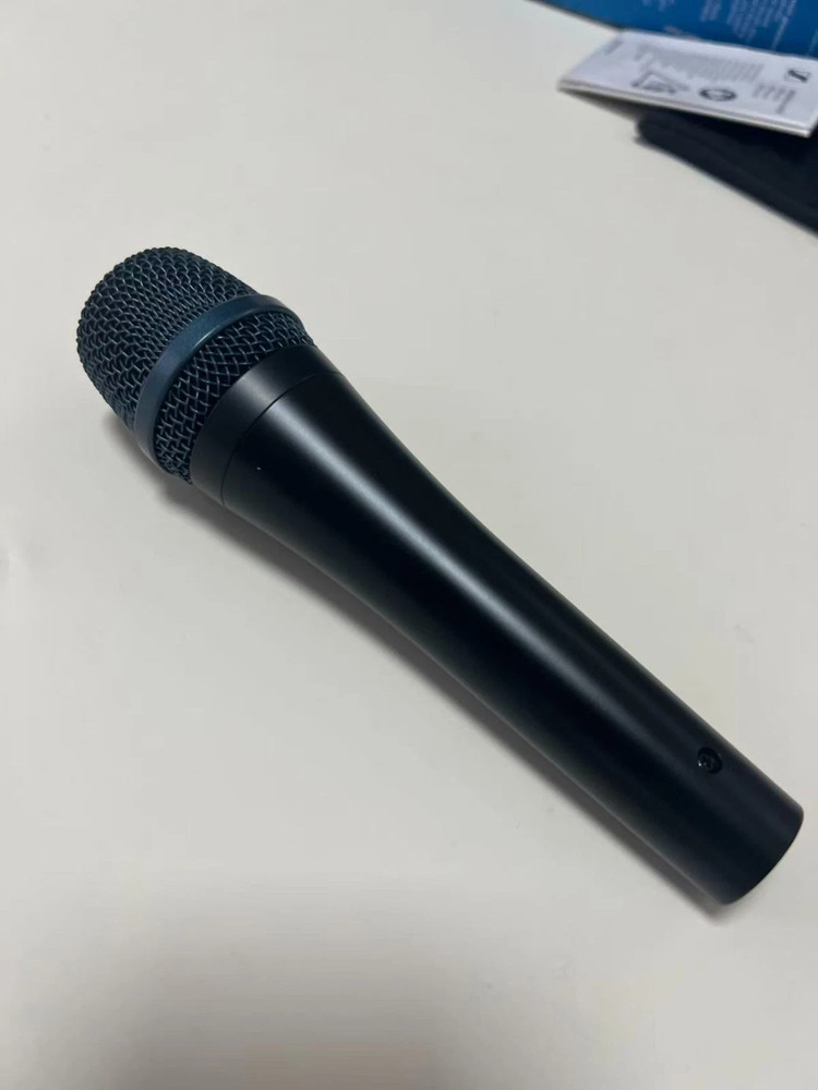 New Sennheiser E935 Dynamic Vocal Performance Handheld Microphone Cardioid Black