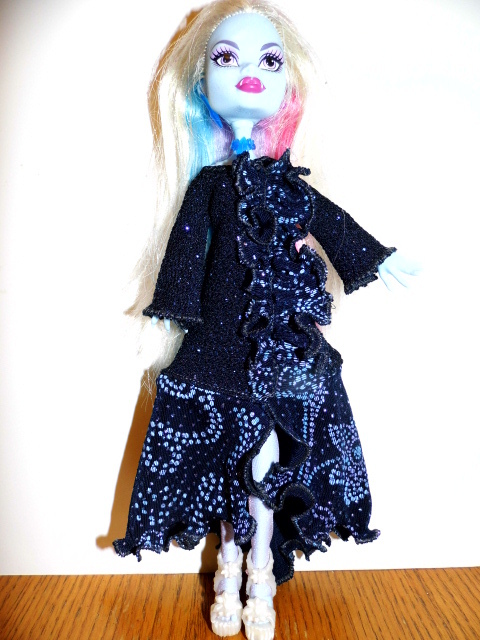 NG Creations Pattern #4 Sew Nine Dresses Basic - Couture fits Monster High Dolls