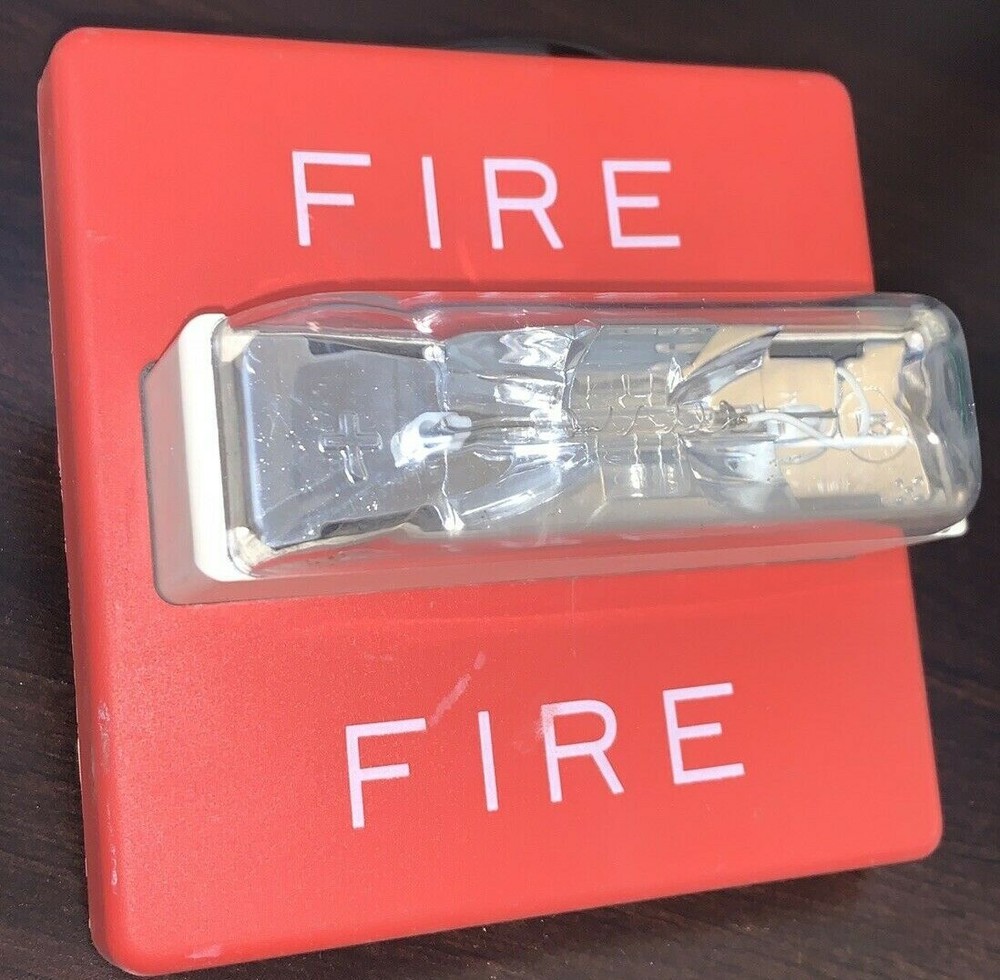 Wheelock RSS-2415W Wall Mount Strobe Alarm Red