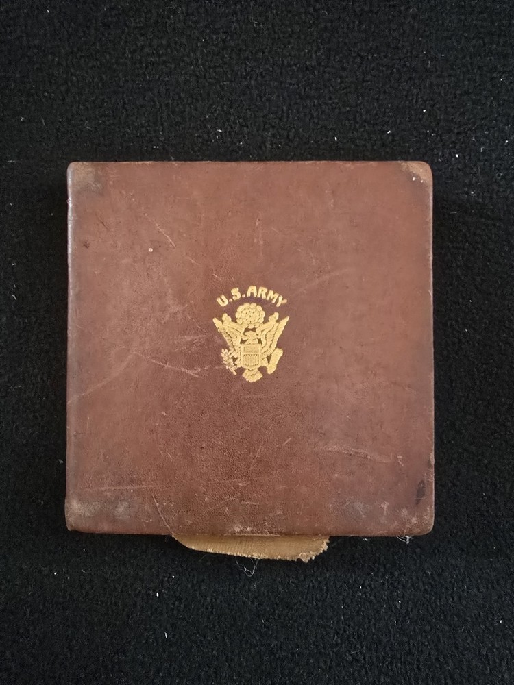 Vintage Army Issued Check R Pak  1940-1950