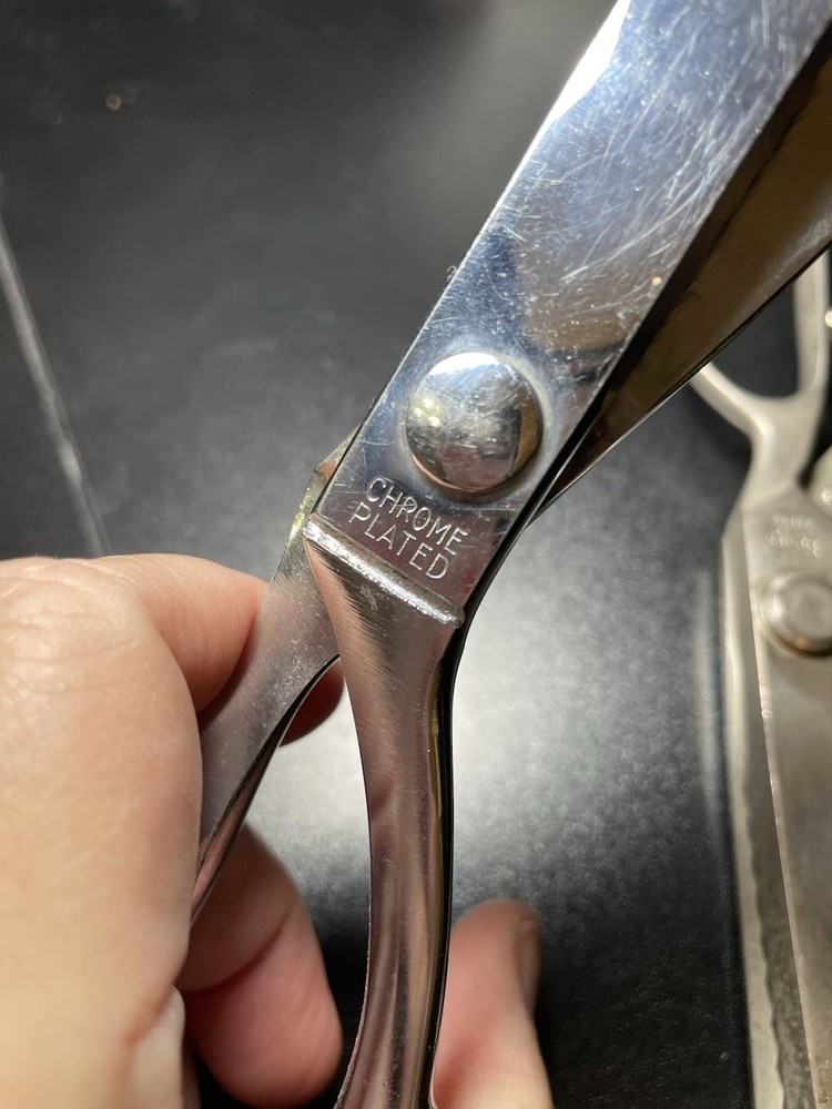 Lot of 2 Pinking Shears Scissors