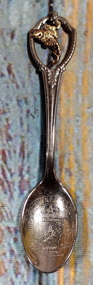 Minnesota Souvenir Spoon with Fish Pendent