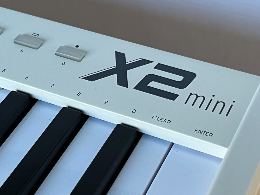 Compact X2 Mini Keyboard Controller 3-Inch in Sleek White Design USB w/ Box
