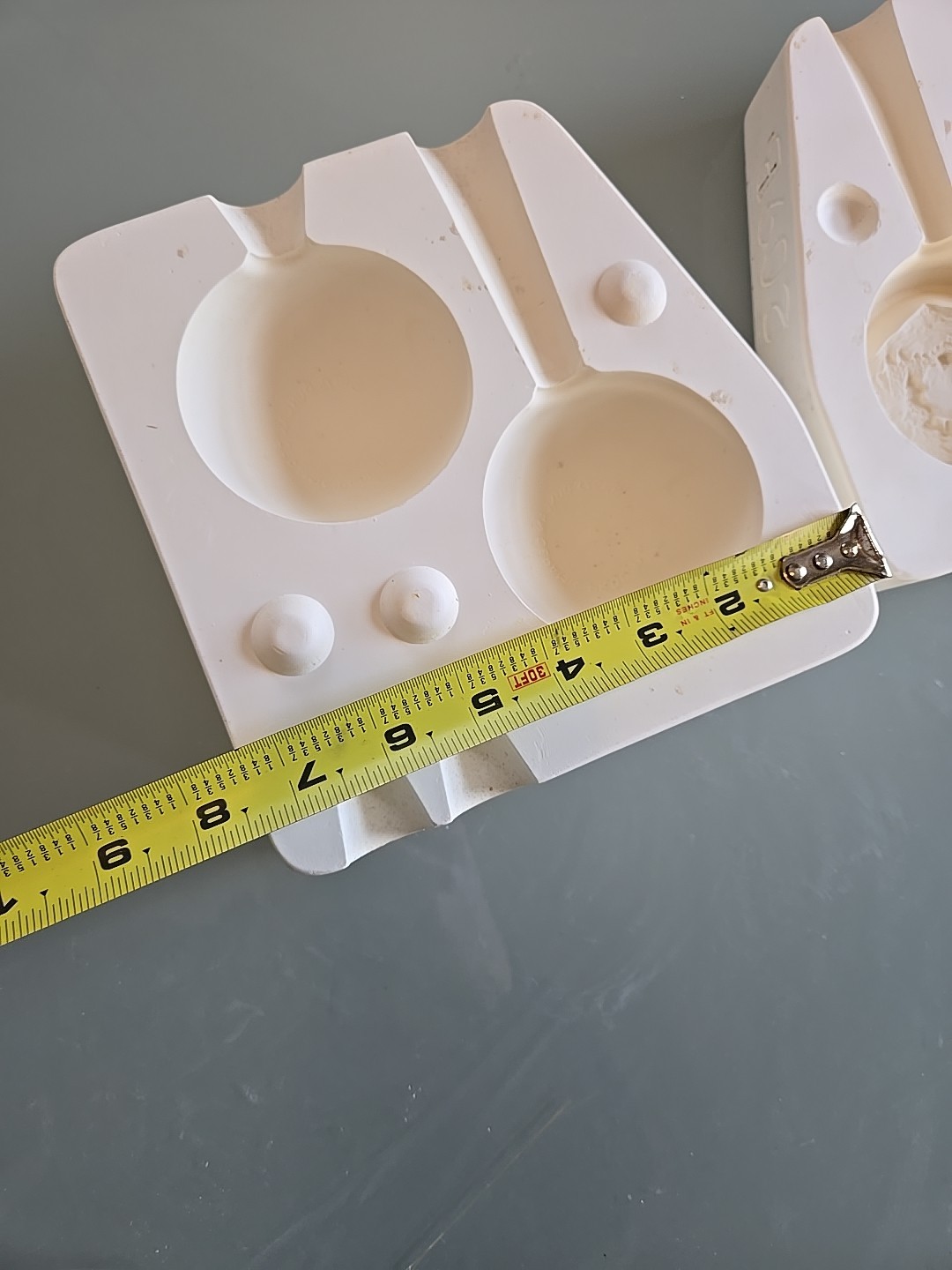 Vintage 1975 Duncan. Nostalgia Ornaments #2 D209B Ceramic Casting Mold