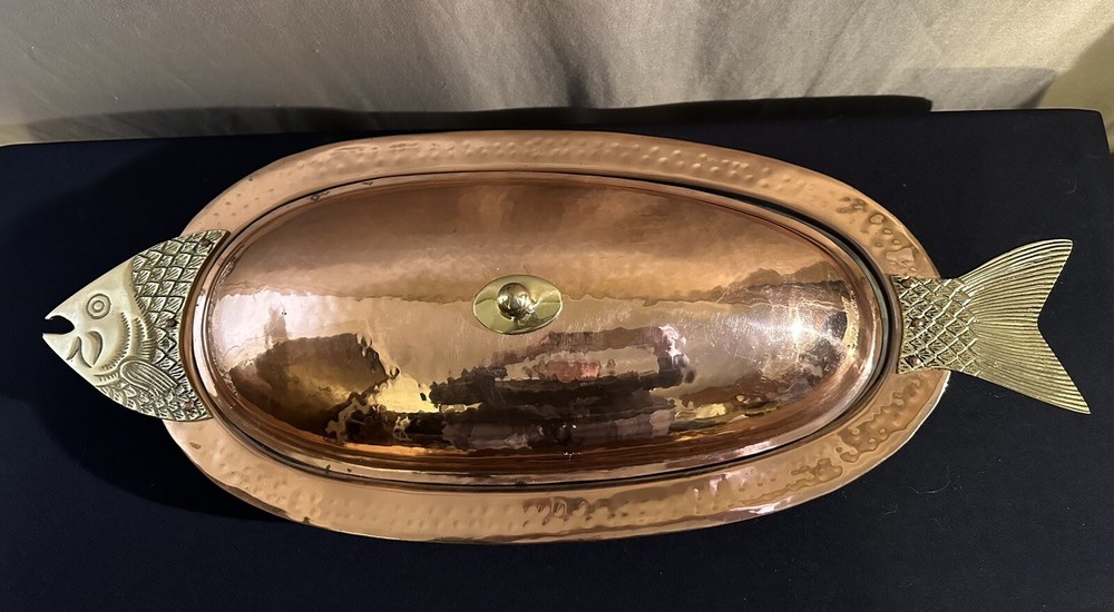 Fantastic Hand Hammered Covered Copper Fish Dish