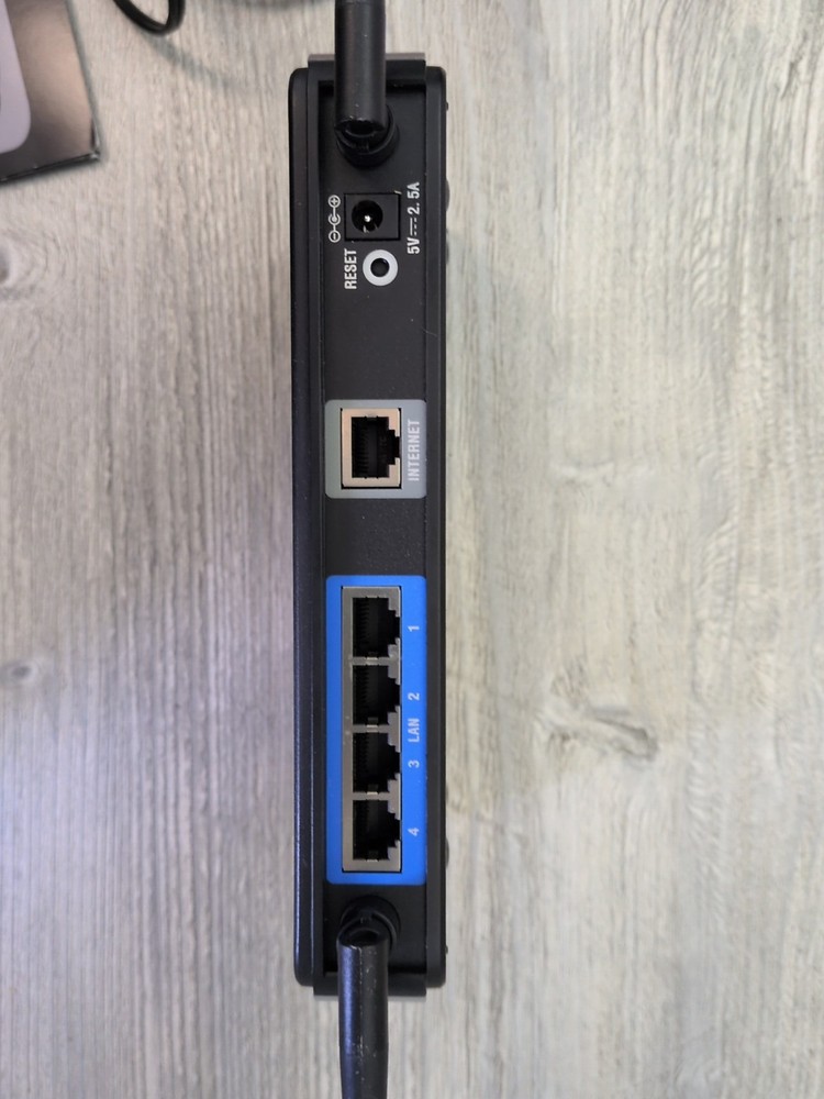 D-Link Wireless DIR-615 Used Tested Works