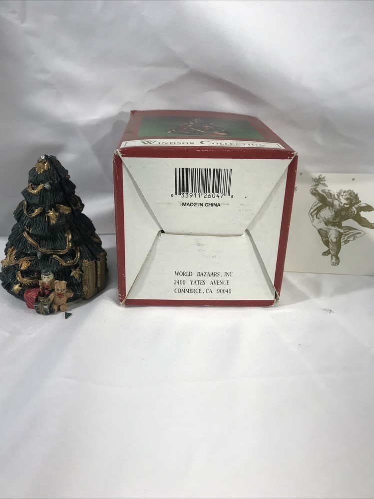 Tree Collectible ~ Windsor Collection 3.5” ~ Opening Hinge 3d