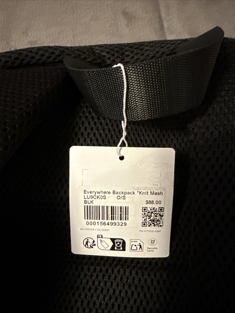 NEW WITH TAGS!! Lululemon Everywhere Backpack *22L Tech Canvas in BLACK!