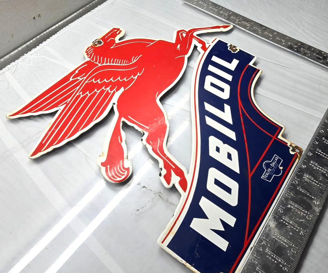 Vintage Mobil OIL Gasoline Sign Pegasus Motor Oil Gas Pump Porcelain Large Sign