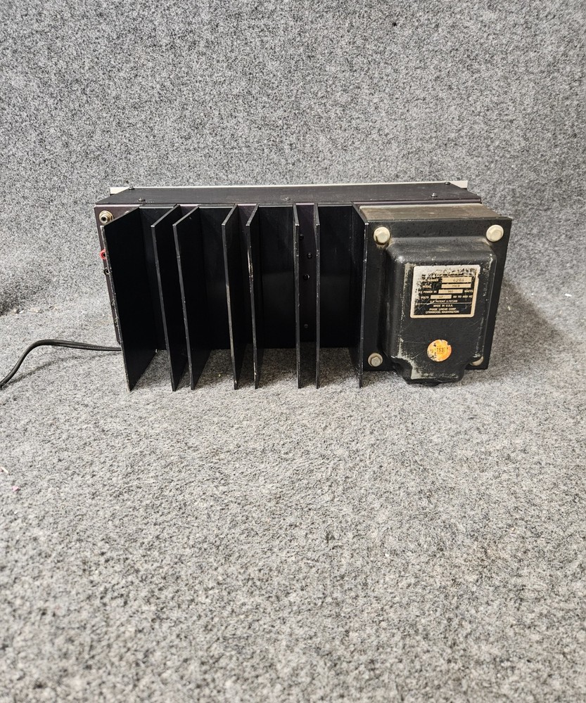 Phase Linear 700b Stereo Amplifier